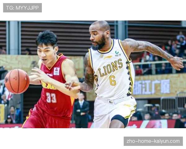 广厦七连胜领跑积分榜 广东客场大胜紧追不舍